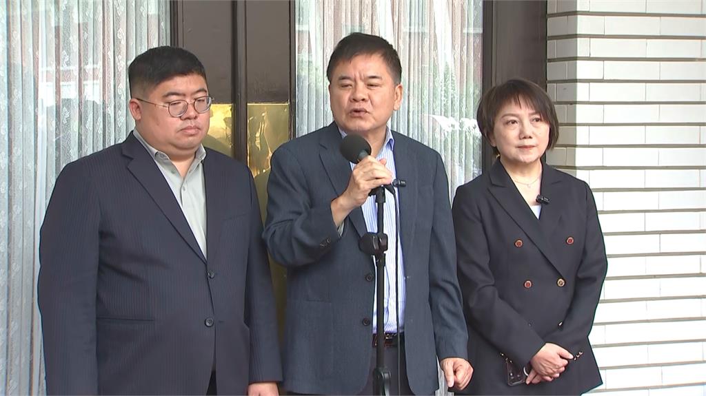 鄭麗文被爆「令不出黨中央」? 傳黨內對選戰軍心不穩