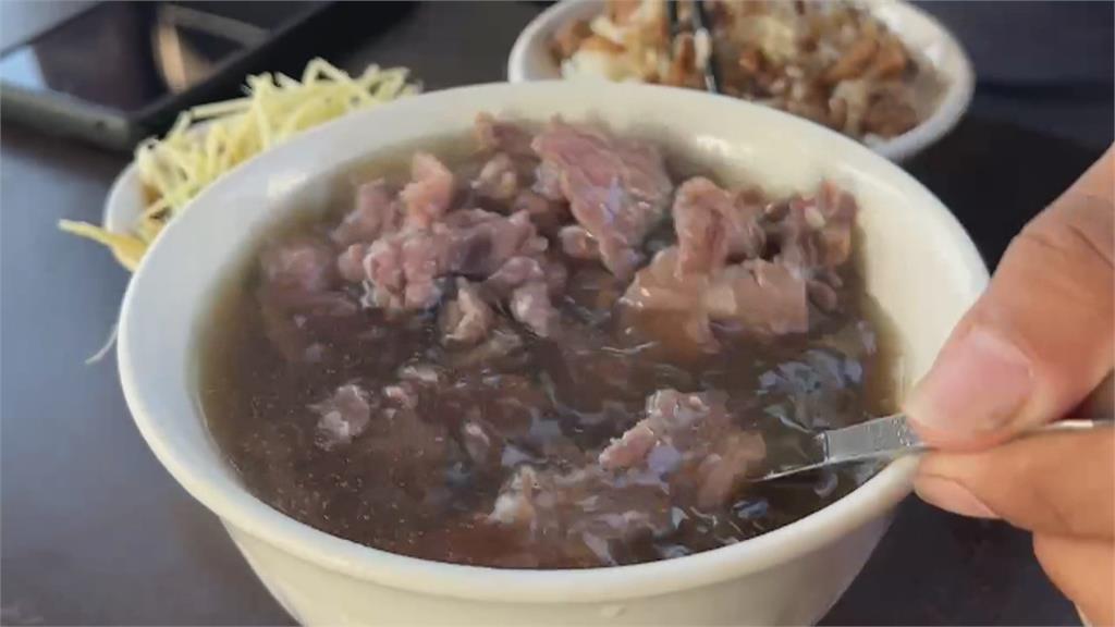 冷氣團來襲南部有感降溫 嘉義杏仁茶、台南牛肉湯人潮多