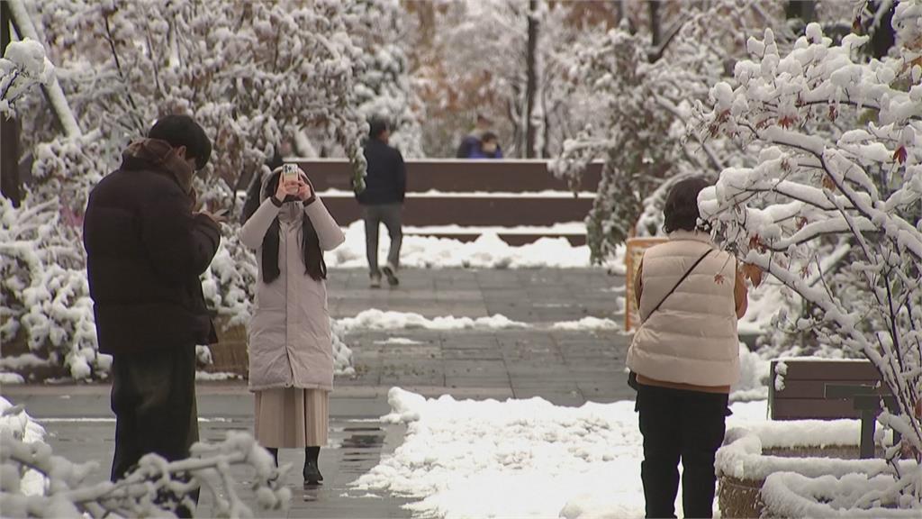 首爾降雪量破6年來紀錄 釀1死、當局發布二級警戒