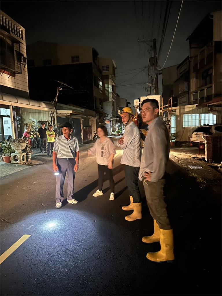 風災過後最溫柔的行動 賴惠員一通電話,撐起百位台電英雄的歸處