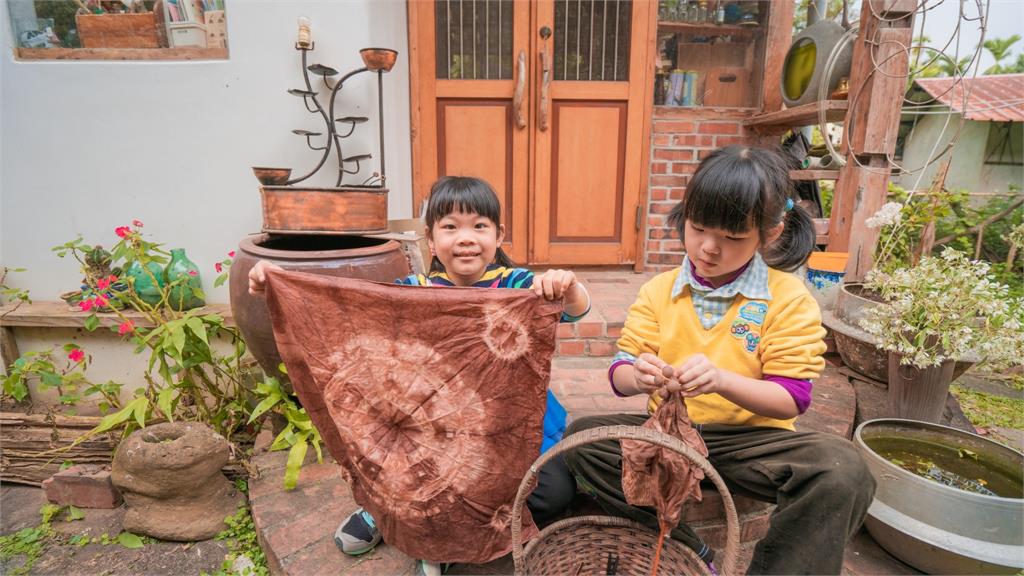 暑假親子放電趣！嘉義中埔餵萌寵、玩手作、戶外探索一次玩遍