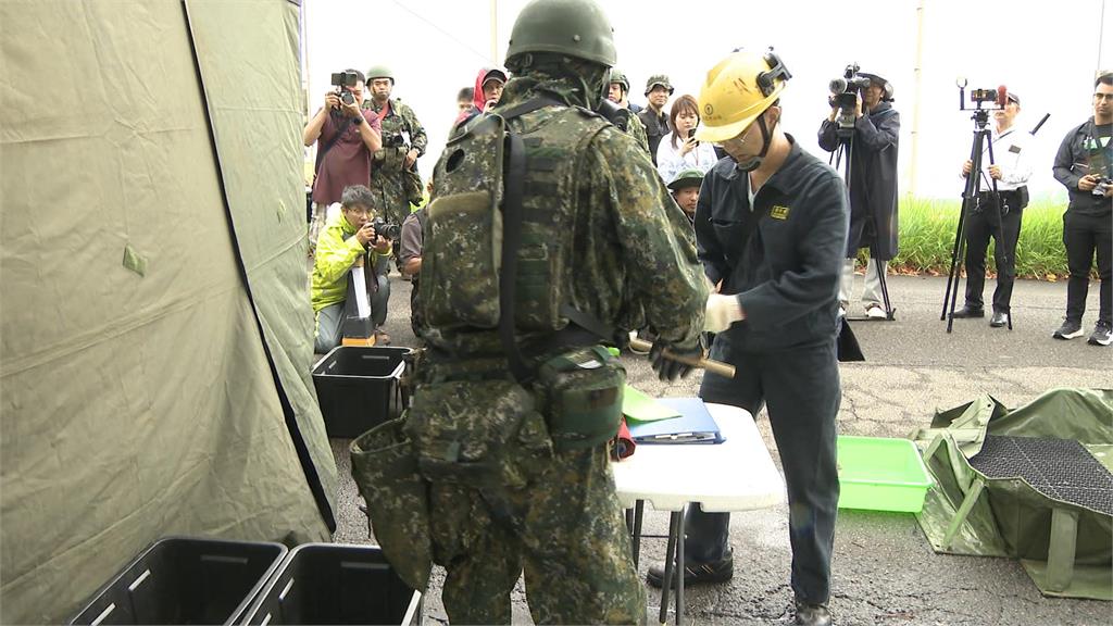 漢光演習第5天！　總統視察「要域火殲」、復仇者飛彈部隊
