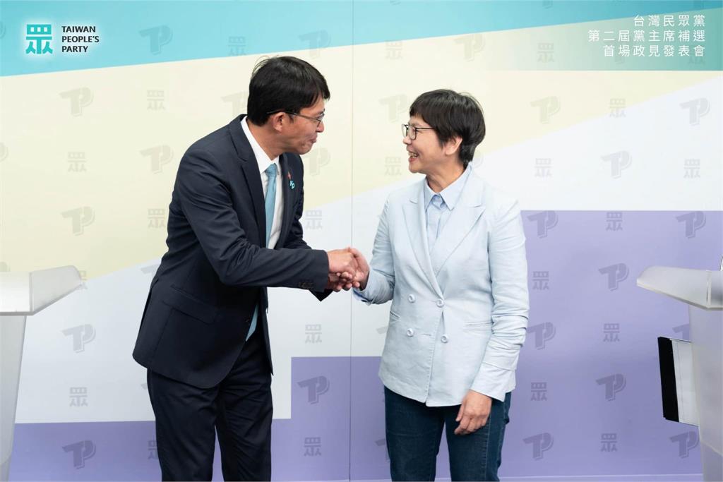 民眾黨籲小草「情人節」看政見發表會!四叉貓笑酸「1句」再嗆黃國昌:講廢話