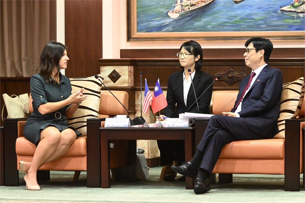 快新聞/美國佛州議會訪團拜會高雄市府 陳其邁:感謝通過友台決議案