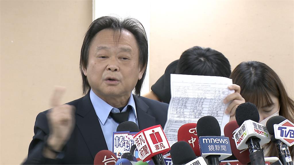 王定宇轟「讓珊珊不讓昶佐」 王世堅宣布不選中正萬華立委