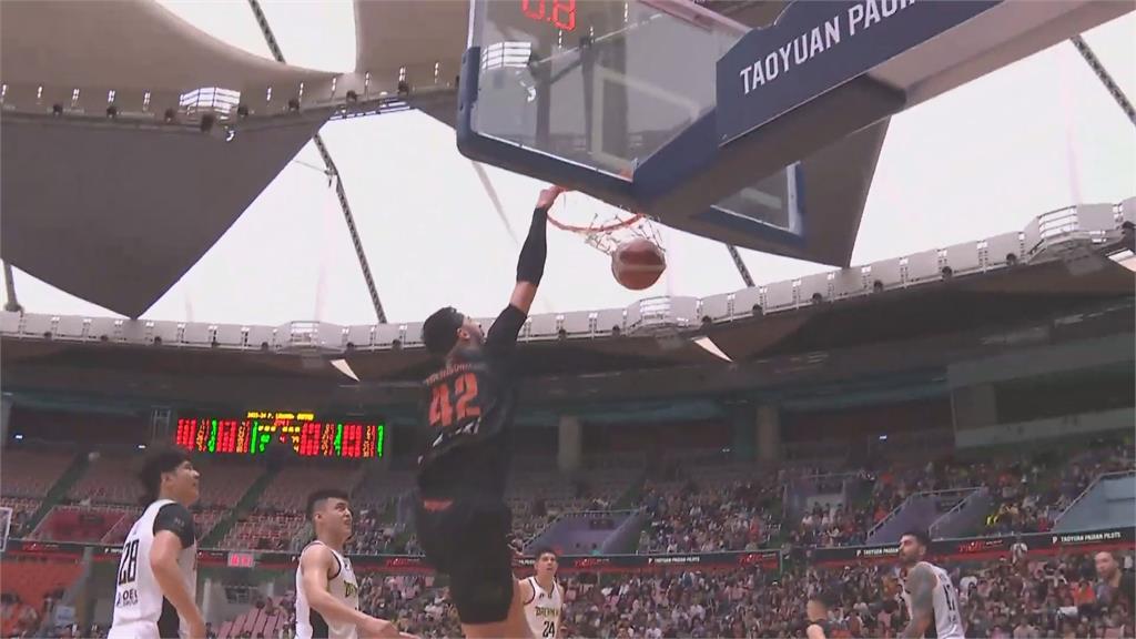 寫下聯盟史上最大分差逆轉!沃許本決勝節狂轟18分 開掛率隊氣走夢想家