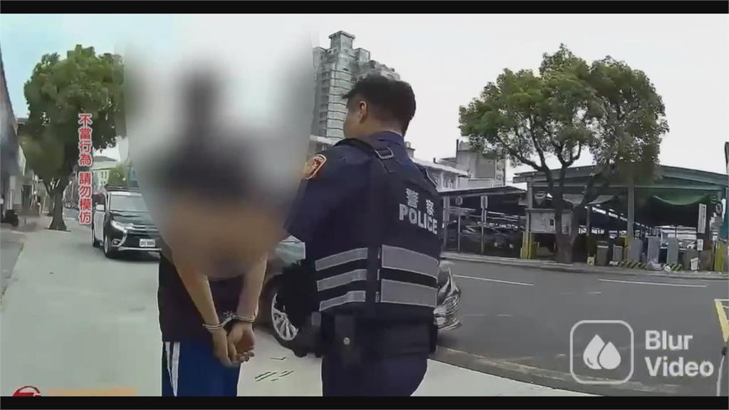 毒品案剛出獄！男持尖刀苗栗街頭遊蕩　民眾嚇壞報警　警方上銬送醫