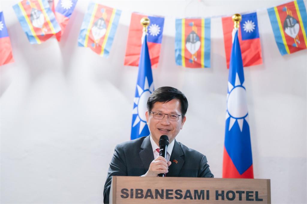 快新聞/出席史國婦女創業基金成果發表會 林佳龍與「Taiwan」相見歡