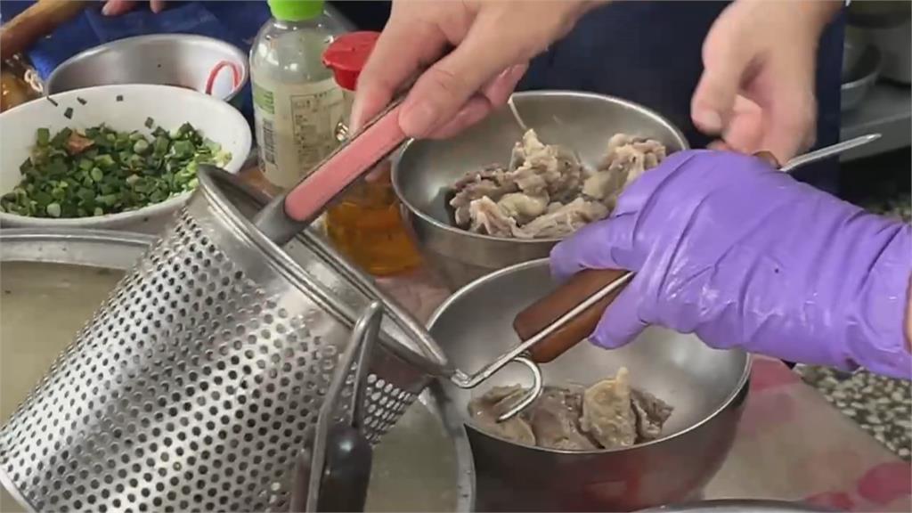 農業部非洲豬瘟「禁宰令」 小吃業者貨源遭砍憂生計