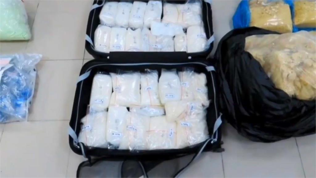 高雄「假工程行」掛羊頭賣狗肉 荷槍實彈!警破製毒工廠逮19人