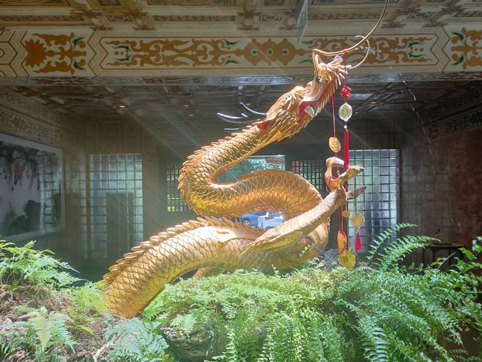 快新聞/