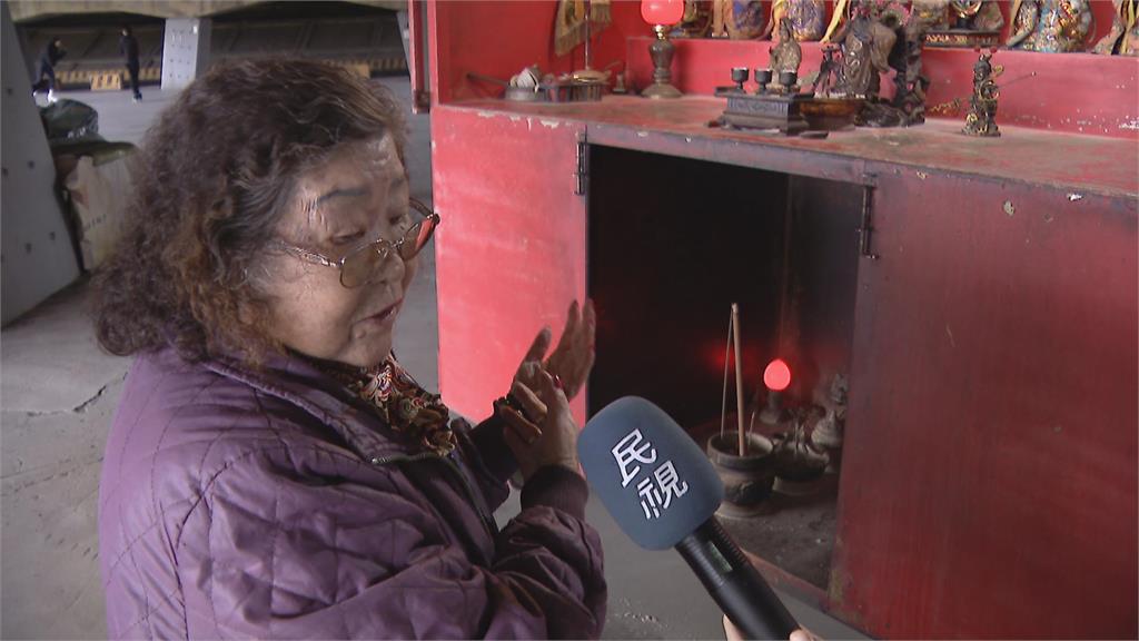落難神明落腳處！　台北「行動廟宇」百齡寺　裝輪子一拉就走