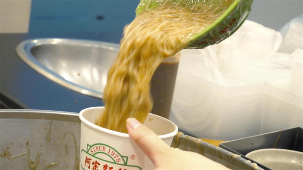 黑心豬腸流入市面！財經網美揭「阿宗麵線」成最佳公關範本：抓到重點