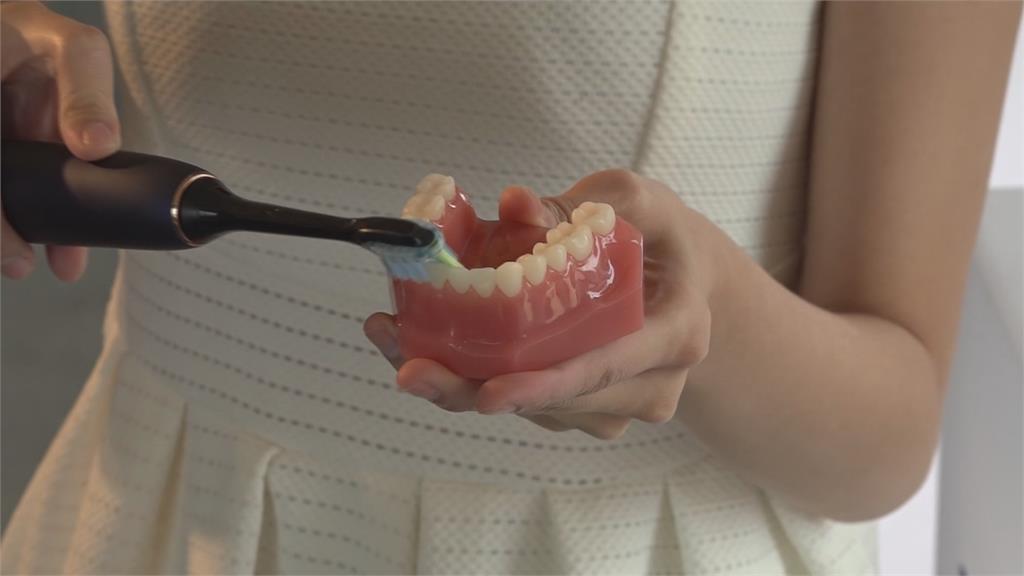 牙齒問題不能拖 與糖尿病、失智風險息息相關 迎戰超高齡化社會 健康從齒開始