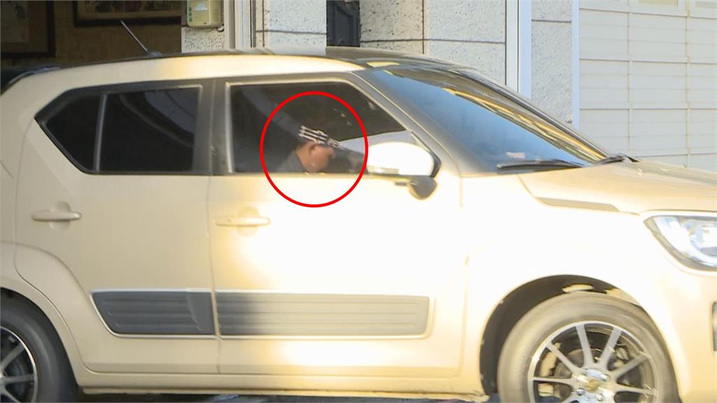 獨家／愛子孫安佐「自製噴火槍」遭羈押禁見！孫鵬、狄鶯開車離家畫面曝