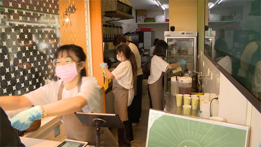 Toyz飲料店屬「既存違建」 建管處下最後通牒了