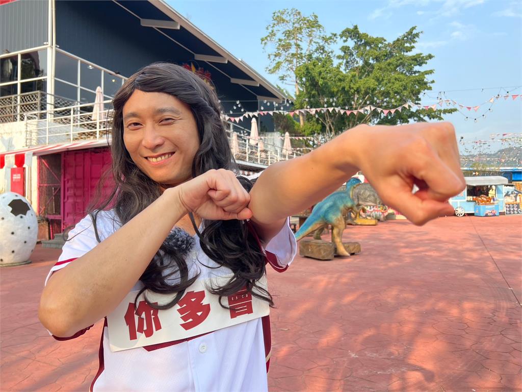 浩子化身「李多慧」!嗲聲讓籃籃喊1句話 李多慧要喊告了!浩子嗲聲變身「樂天女神」讓籃籃當場喊這1句