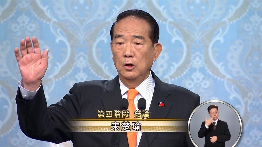 阿嬤的多重宇宙? 李四川曝「板橋阿嬤」勸參選新北