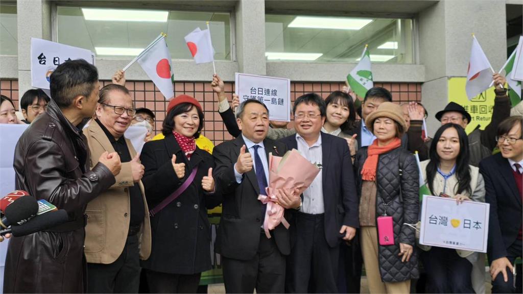 日議員喊「台灣是獨立國家」！中國怒回4字他大酸：路越走越窄