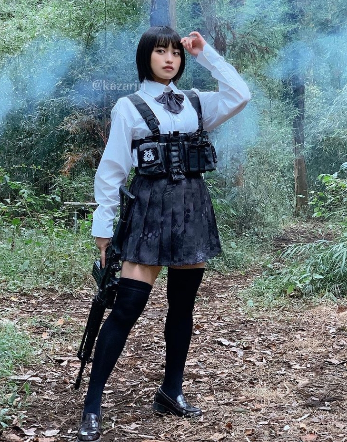 她自衛隊退役變身軍武網紅 「美到令人恐懼」夢想軍車環遊日本!