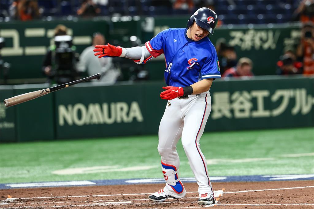 12強賽/台灣隊打擊發揮出色 8:2擊敗美國隊奪下複賽首勝