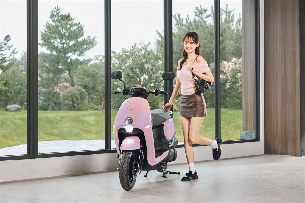 SYM CLBCU全新電驅版上市! 滿足省油、安全、貼心,創造你的美好騎乘體驗