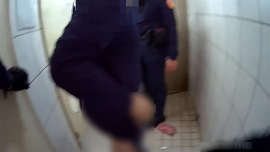 北市警執行路檢 男身上掉出毒品遭送辦
