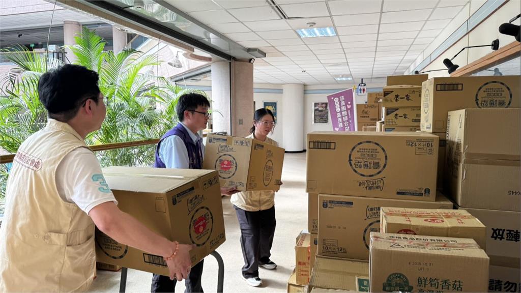 災區不孤單！　屏東縣109人次馳援　大量重型機具