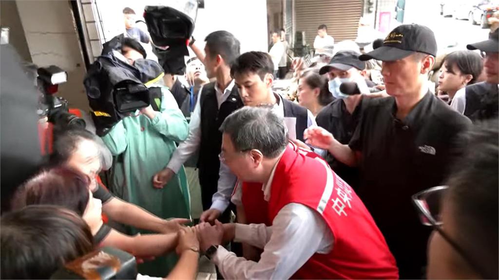 3日累積雨量破千釀災 卓榮泰赴宜蘭災區勘災