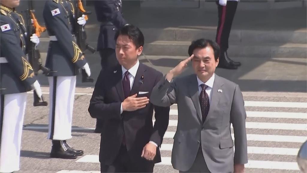 日韓防長會談重申"致力半島無核化"　中俄軍機進逼　日韓戰機升空應對