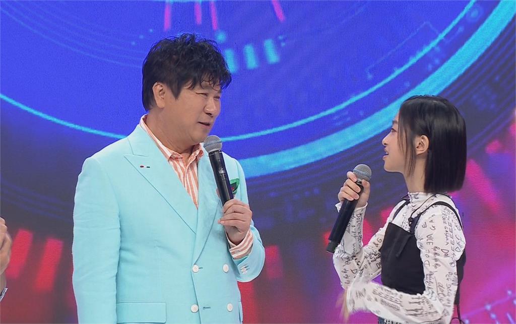 吳鎮安爆料街頭演唱意外遇到綜藝天王!胡瓜打賞一疊鈔票
