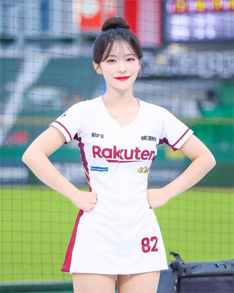 林襄、李多慧旋風抵日甜炸球迷!「一應援就開胡」她曬絕美大腿網嗨翻