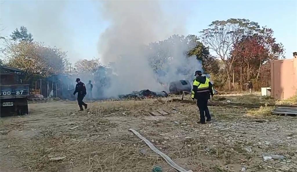 金門火警!疑燒金紙釀災 燒燬1機車險波及工寮