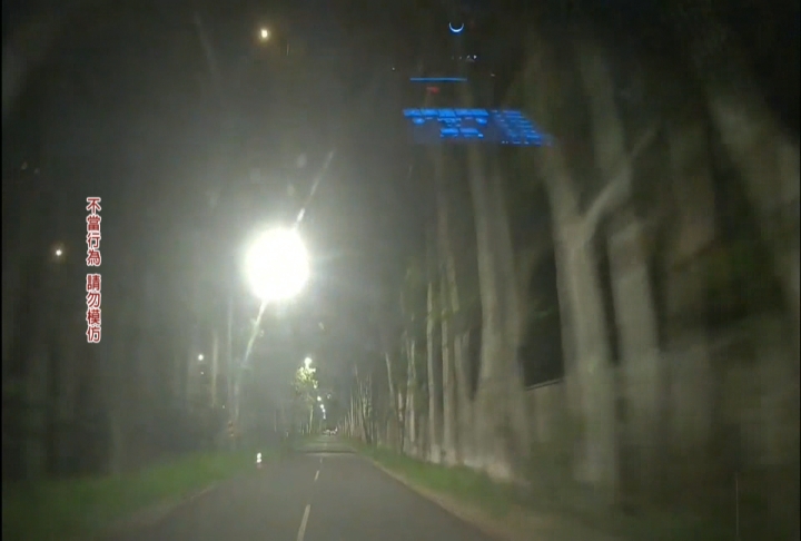 改裝車放乖乖也沒用啦！蘆竹騎士凌晨炸街遭查扣