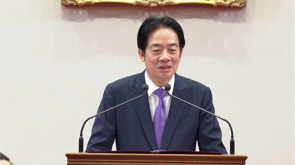 失智後首露面"林芳郁領醫療奉獻獎" 總統讚:你最勇!