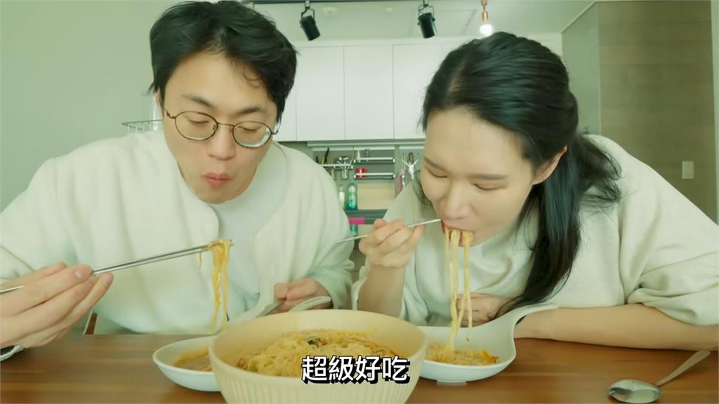 被笑廚藝爛！台灣妻靠網友傳授秘訣　親做「台式經典美食」收服南韓尪
