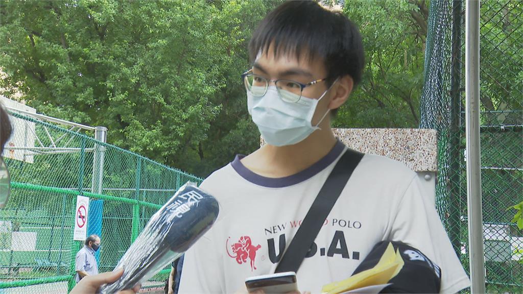 預約爆炸!台大醫院開打莫德納 無剩餘殘劑