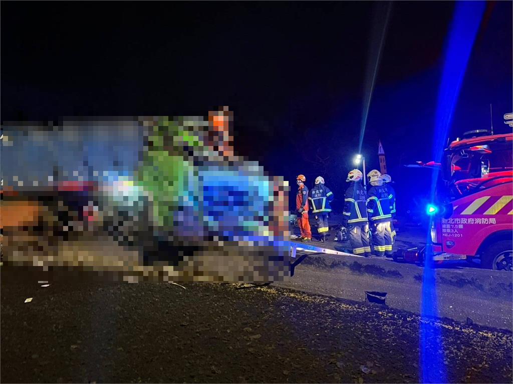 快新聞/濱海公路大車事故!聯結車突失控衝對向車道 釀1死1傷
