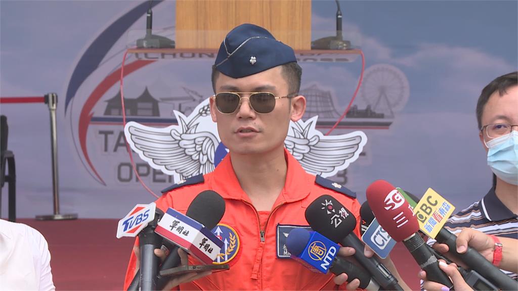 清泉崗「IDF」戰機預演「尾管突起火」 驚險緊急降落人機平安