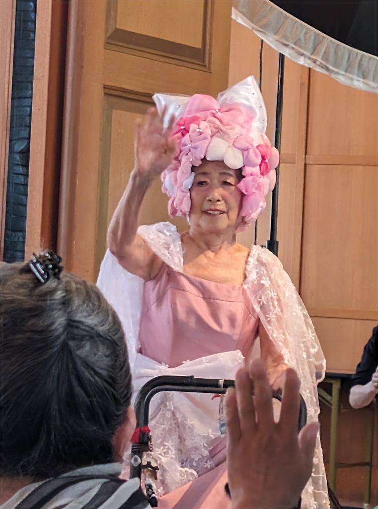 快新聞/熟齡走秀!日本高齡長輩時裝秀 「彷彿年輕幾十歲」