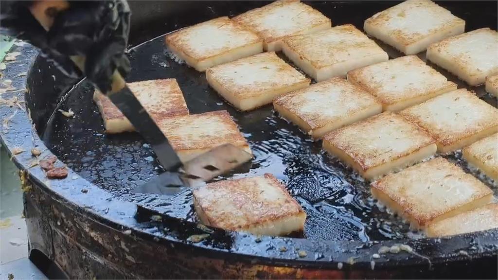 加錯料?民眾吃菜頭粿疑吃到玻璃異物 犯人找到了!店家出面致歉