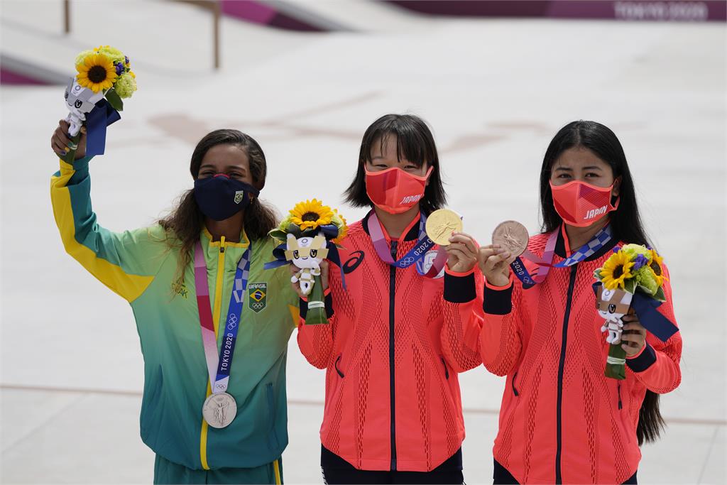 東奧／年僅13歲奪金！她技壓巴西選手成日本「最幼齒奧運金牌」