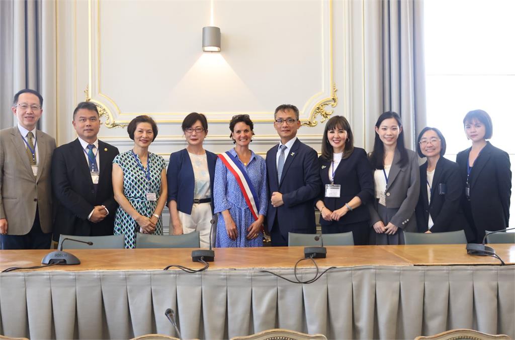 快新聞/強化姊妹市情誼! 北市府、北市議會訪法國凡爾賽「交流市政」