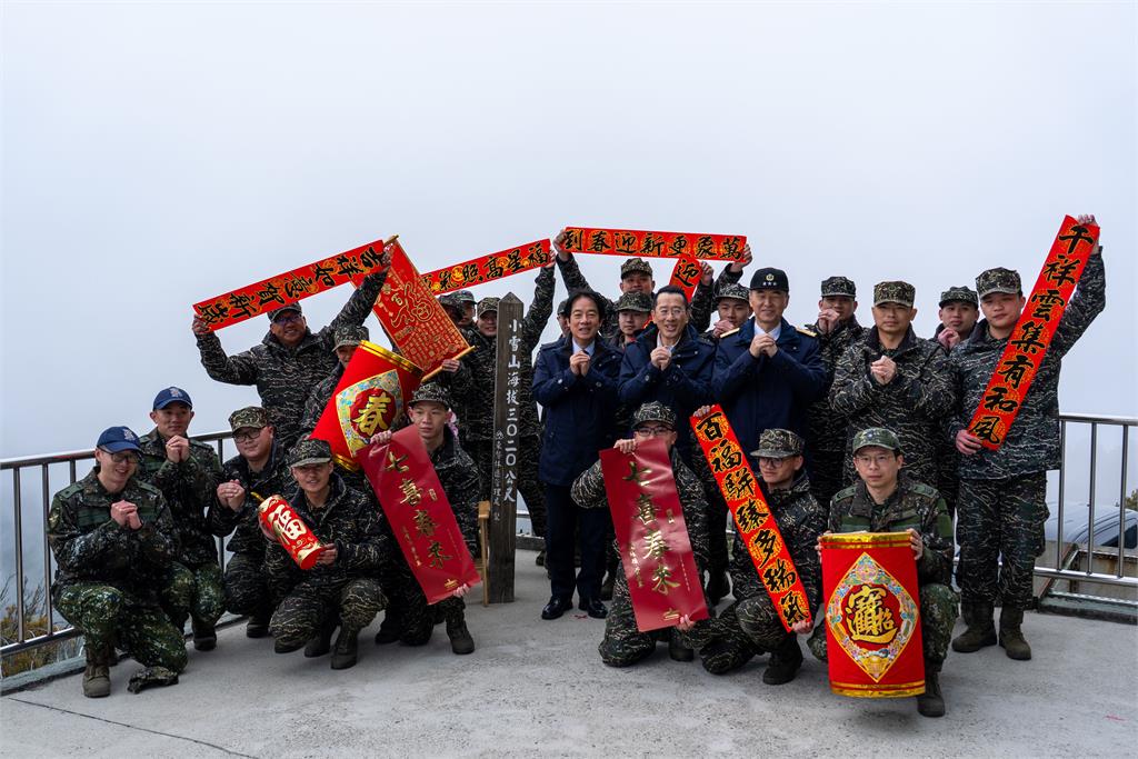 快新聞／小雪山雷達站勗勉國軍！賴總統小年夜談話　宣示打造更強韌台灣