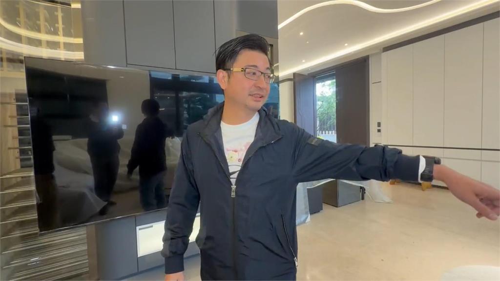 謝典霖、父母涉嫌賄選遭聲押　資深媒體人直呼「謝家要團滅了」