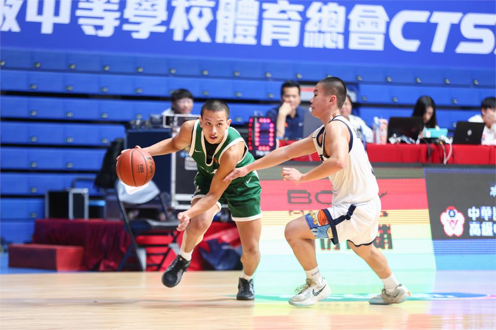 HBL/傅雋堯一柱擎天「雙20」 能仁勝花體二連勝挺進12強複賽