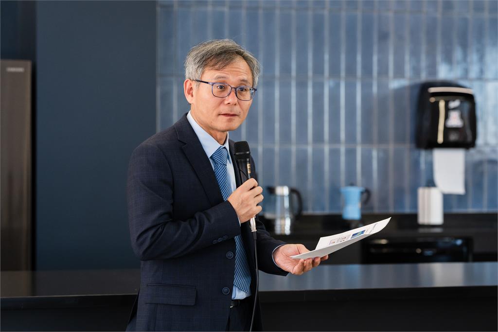 陳其邁攜手中山大學鏈結亞利桑那大學　台美合作布局「矽光子」搶攻AI關鍵技術