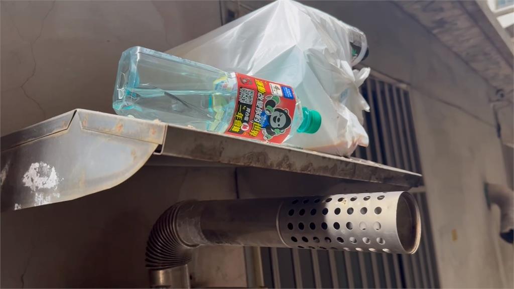 誇張!新竹亂丟垃圾被抓包 男惱羞還動手推人