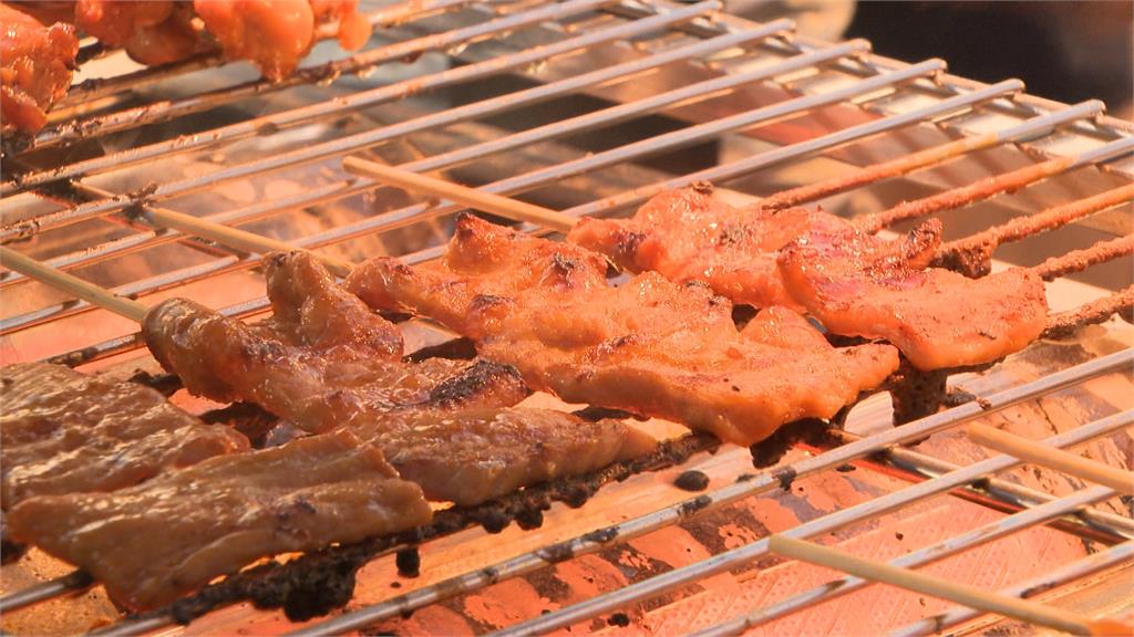 電競選手跨足餐飲！赴泰取經　泰式烤豬肉串獲好評