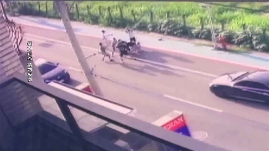 高雄仁武當街喋血！　疑因200萬債務糾紛遭債主追砍